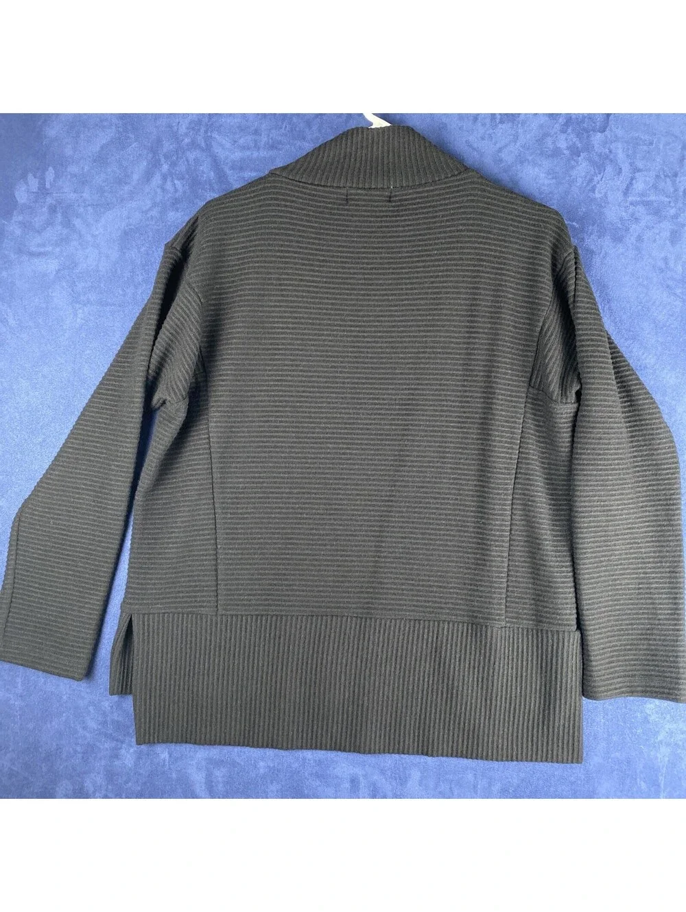 melloday sweater XS, black boxy look, turtleneck, long sleeve Pullover